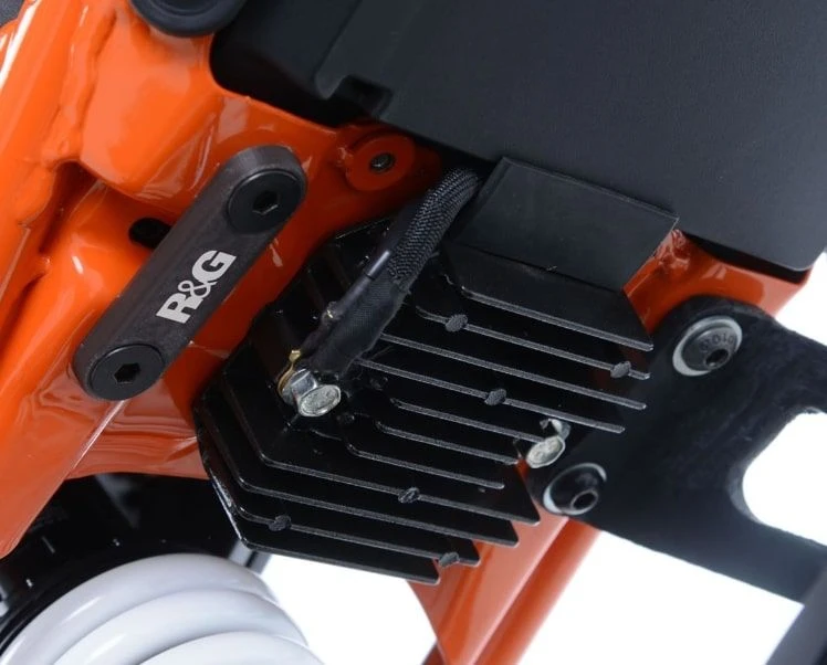 R&G BLP0070BK Voetsteunafdekplaat Zwart KTM 125 DUKE 17-